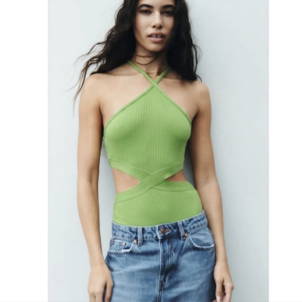 Zara Ribbed Halter Cut Out Bodysuit in Vibrant Lime Green. Size S